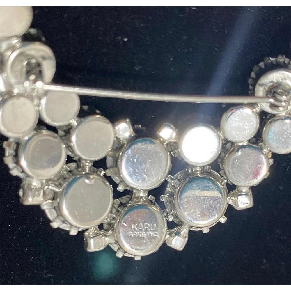Vintage KARU Arke Blue‎ AB Rhinestone Crescent Moon Brooch Silver Tone Excellent